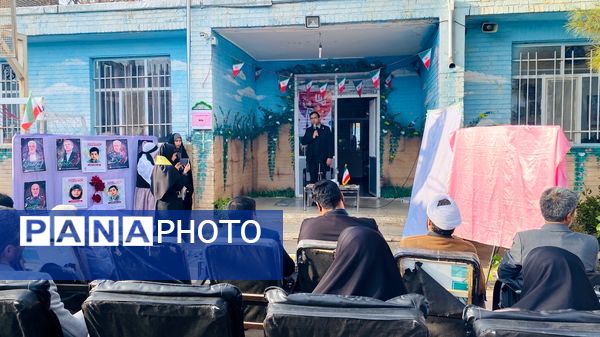 آغاز رسمی مسابقات فرهنگی هنری با نواختن زنگ جشنواره فردا و جشنواره ماها در مدرسه تکتم 