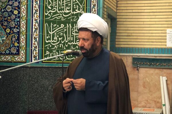 حضور دانش آموزان دبستان هدی یک در مسجد صاحب الزمان (عج) 