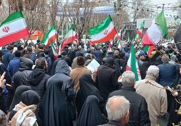 دانش‌آموزان در روز قدس از آرمان‌های امام شهید دفاع کردند
