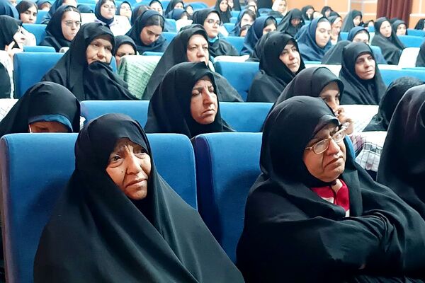 همایش بزرگ نسل قله نشینان در قرچک