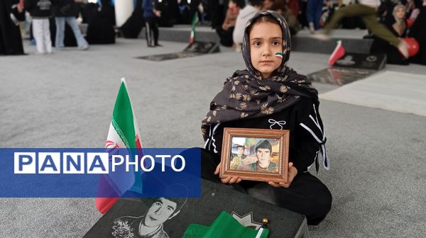 حاشیه نگاری حضور مردم شهر بن در راهپیمایی ۲۲ بهمن ۱۴۰۴