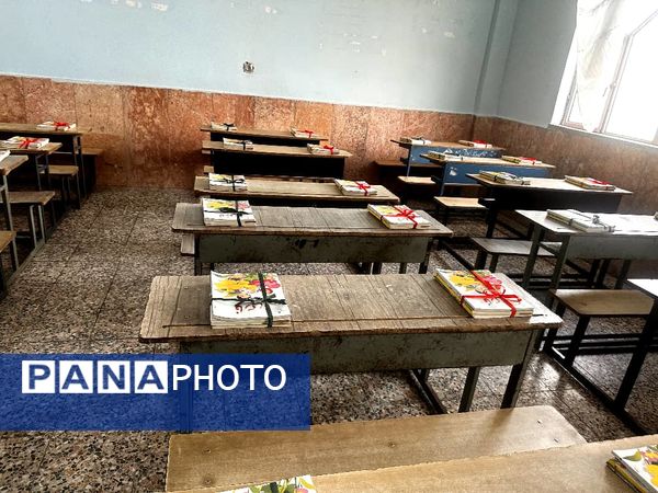 جشن شکوفه‌ها و طنین زنگ مهر در مدرسه فاطمه‌ الزهرا شهرستان جاسک