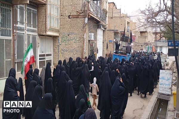 حضور گرم دانش آموزان و کودکان در اجتماع خودجوش شهر بار