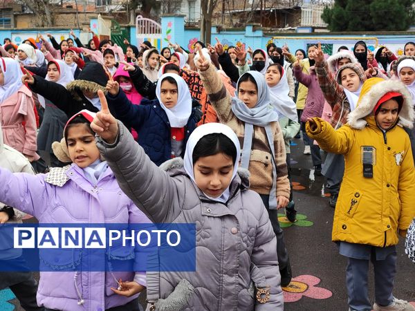 نواخته شدن زنگ بصیرت در دبستان پیامبر اعظم آشخانه