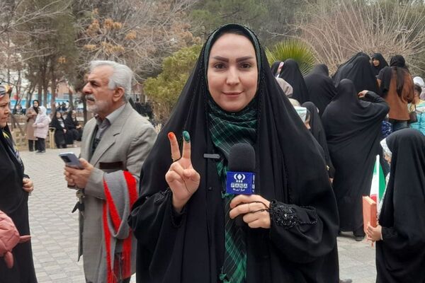 راهپیمایی باشکوه مردم قیامدشت در حمایت از آرمان‌های انقلاب