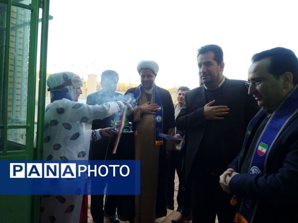 افتتاحیه اردوی تمشک در شهرستان راز و جرگلان