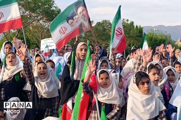 اجتماع صمیمی دانش‌آموزان نیشابور به یاد ۱۶۸ فرشته های دبستان شجره طیبه ی میناب