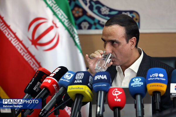 نشست خبری رئیس سازمان سنجش آموزش کشور