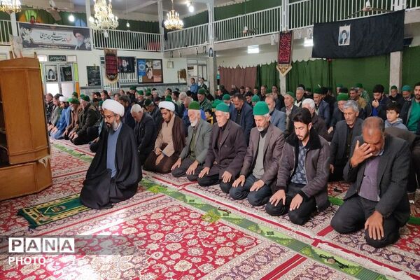 اقامه نماز عبادی_سیاسی جمعه در روز جهانی  قدس  مسجد جامع شهربار نیشابور 