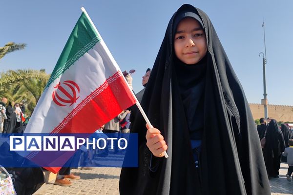 روز دانش‌آموز، روز خروشِ آگاهی و شادابی