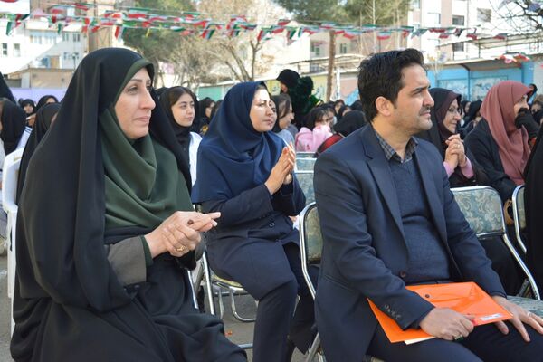 عطر رضوی در جشن نیمه شعبان مدرسه حکمت