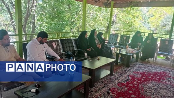 جلسه هماهنگی طرح ملی نهضت سلامت در اردوگاه شهید بهشتی یاسوج