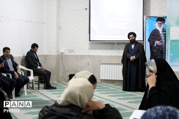 افتتاحیه پاتوق دخترانه نوجوان مبارز در آشخانه