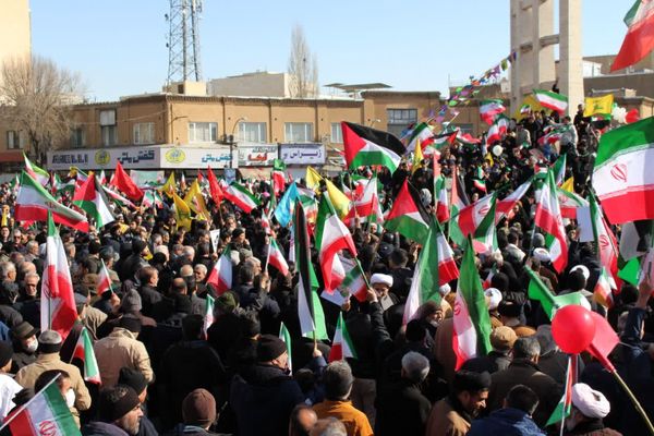 یک زنجان متحد در روز ۲۲بهمن 