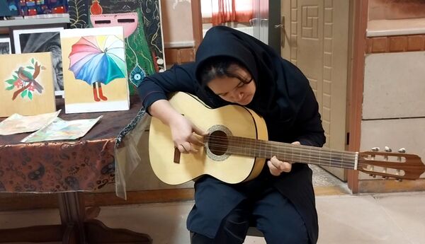 جشنواره‌ امید فردا در مدرسه حاج مهدی رسولی 