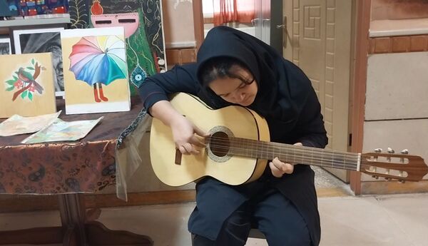جشنواره‌ امید فردا در مدرسه حاج مهدی رسولی 