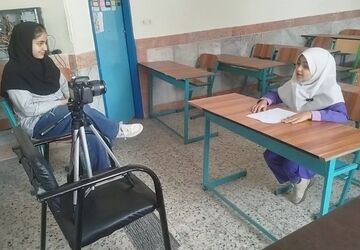 دانش آموزان از قاب پانا هفته معلم را تبریک گفتند 