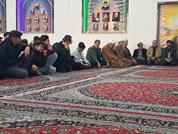 اعزام دانش‌آموزان پسر آشخانه به راهیان نور 