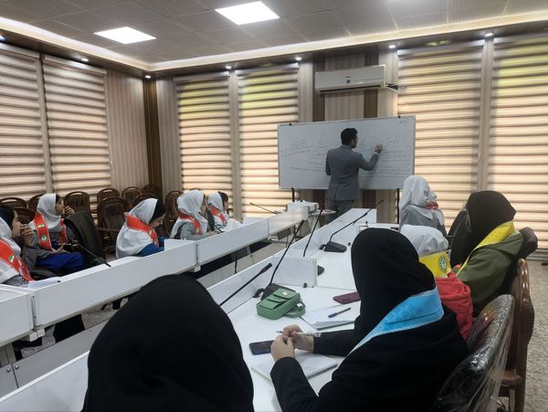 توانمندسازی خبرنگاران نوجوان پانا در پلدختر