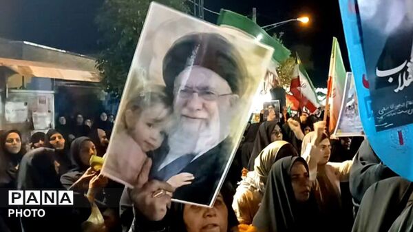 هم‌ صدایی با شکوه مردم پلدختر برای ایران؛ جلوه وحدت در خیابان‌‌های شهر