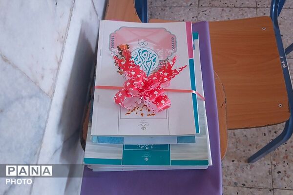 روزی که جوانه‌ها، اولین برگ‌های فصل تازه‌شان را باز کردند