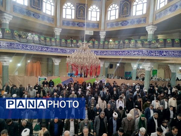 همدلی و وحدت در نماز جمعه باخرز به نمایش درآمد