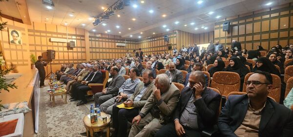 آیین تکریم و معارفه سرپرست جدید دانشگاه آزاد اسلامی واحد تاکستان