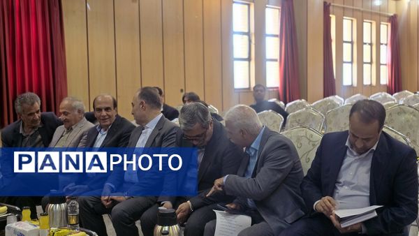  مراسم کلنگ‌زنی همزمان دو پروژه آموزشی در ناحیه چهار اصفهان