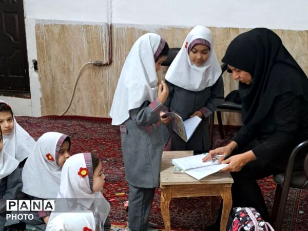 از مدرسه تا مسجد، پیوند نور و دانش آینده ای روشن برای ایران