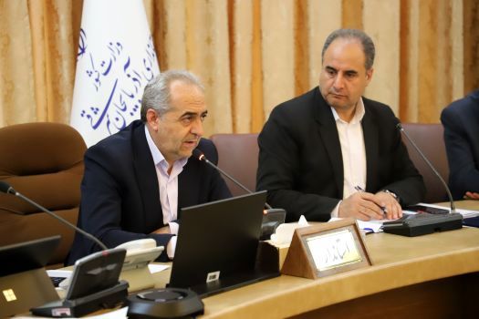 توسعه عدالت در فضای آموزشی مد نظر باشد 