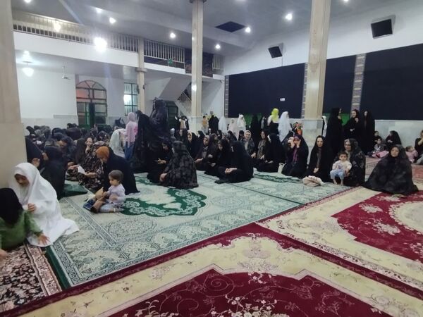 جشن شب ولادت حضرت مهدی عج‌ در روستای مهدی آباد خلیل آباد