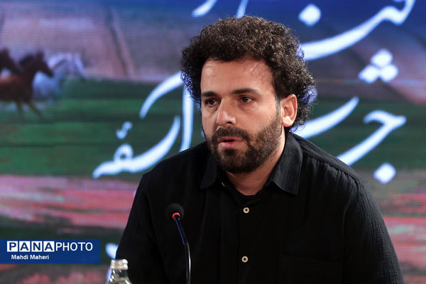 نشست نقد و بررسی فیلم «زندگی کوچک کوچک» در چهل و چهارمین جشنواره ملی فیلم فجر