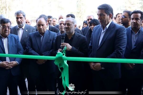 دبستان ۱۲ کلاسه خیرساز حافظ در کرمان افتتاح شد