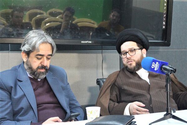 نشست صمیمی «محمد عکاف» با مدیران روابط عمومی نواحی آموزش و پرورش قم