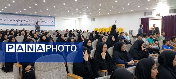 همایش راه روشن در شهرستان خلیل آباد 