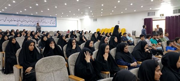 همایش راه روشن در شهرستان خلیل آباد 