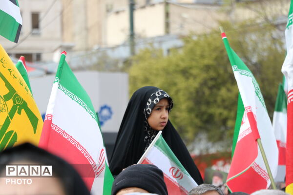 نسل جدید، پای آرمان‌های انقلاب 