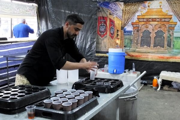 از نگاه معصوم کودک تا اشک پیرمرد؛ روایت عاشقی در موکب «عشاق‌الحسین»