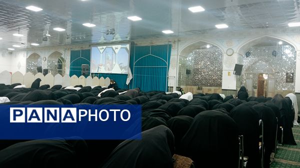 حضور پر شور مردم در نماز جماعت