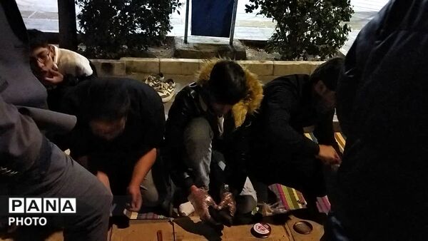 قاب هایی از جنس خدمت در نیشابور 