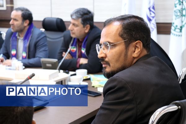 تجلیل از خبرنگاران برتر ناحیه دو مشهد با حضور مسئولان استانی