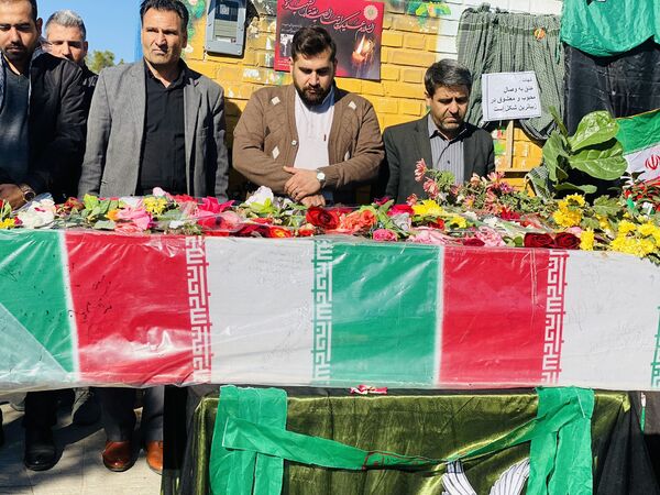 مراسم استقبال از شهید گمنام در شهرستان مه‌ولات
