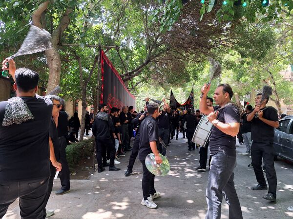 مراسم عاشورای حسینی در انگورستان ملک اصفهان