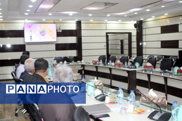 کار گروه هماهنگی - اجرایی نظام مراقبت اجتماعی دانش آموزان استان بوشهر