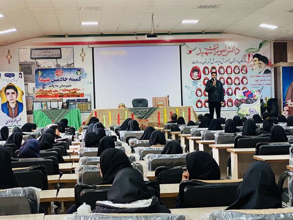 همایش هفته بسیج دانش‌آموزی در مه‌ولات