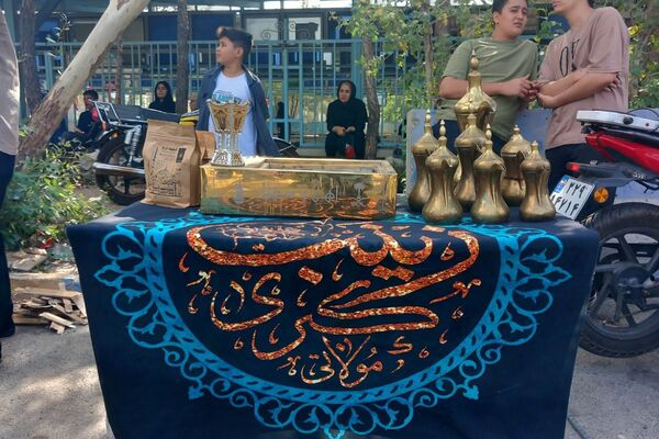 امروز خیابانهای شهر صفادشت، میزبان جاماندگان اربعین حسینی بود 