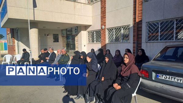 نواخته‌شدن زنگ استکبارستیزی در گلوگاه 