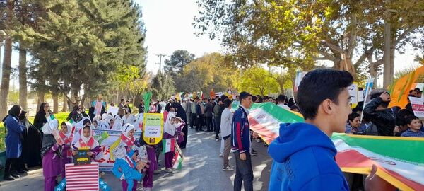 مراسم راهپیمایی یوم الله ۱۳ آبان در بخش نوخندان