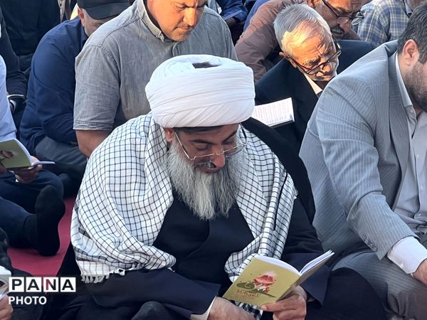 دعای عرفه در امامزاده  شهرک ینگی امام ساوجبلاغ 