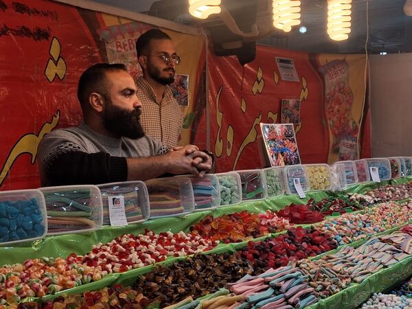 نمایشگاه عرضه مستقیم کالا ،سوغات و هدایا، صنایع دستی در شهرستان کاشمر 